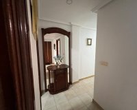 Herverkoop - Appartement -
Torrevieja - Playa del Cura