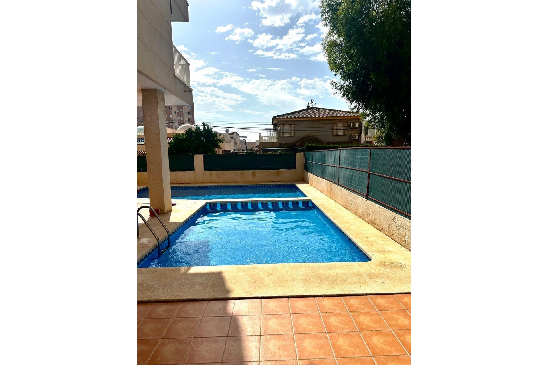 Herverkoop - Appartement -
Torrevieja - Playa del Cura