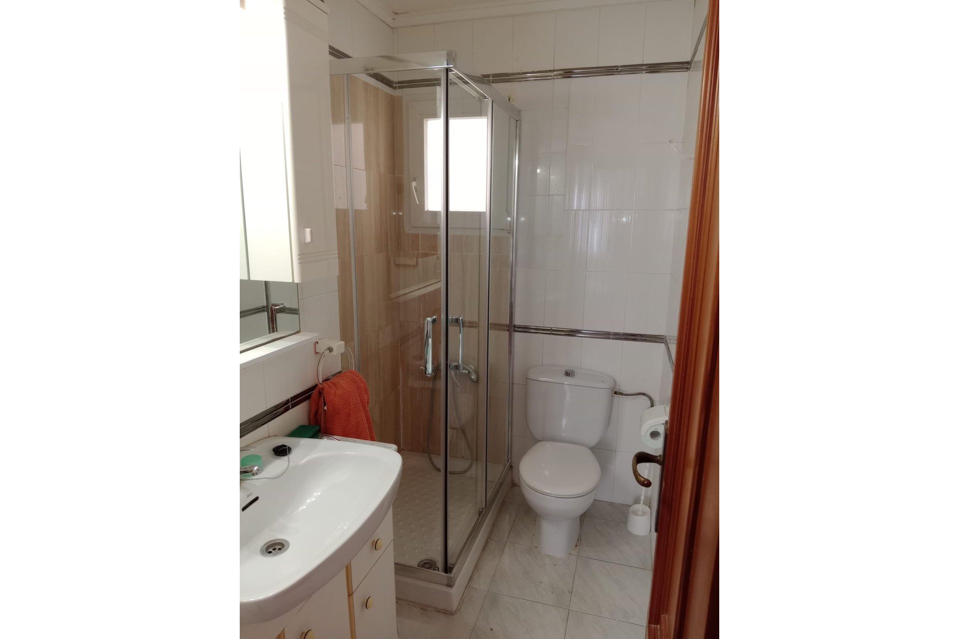 Herverkoop - Appartement -
Torrevieja - Playa del Cura