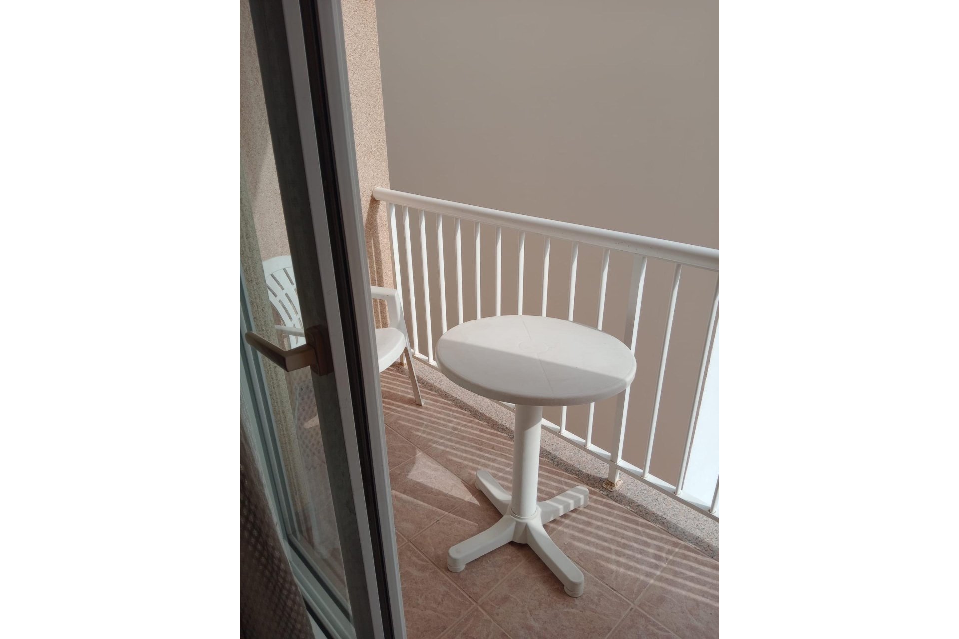 Herverkoop - Appartement -
Torrevieja - Playa del Cura