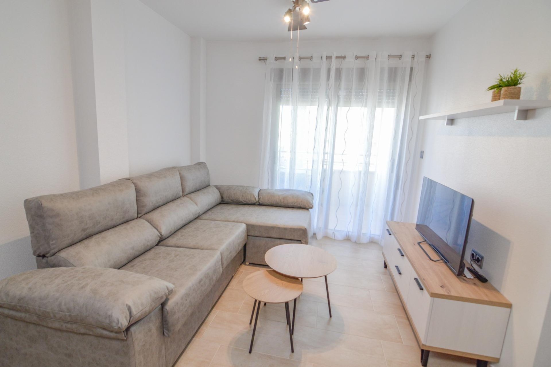Herverkoop - Appartement -
Torrevieja - Playa del Cura