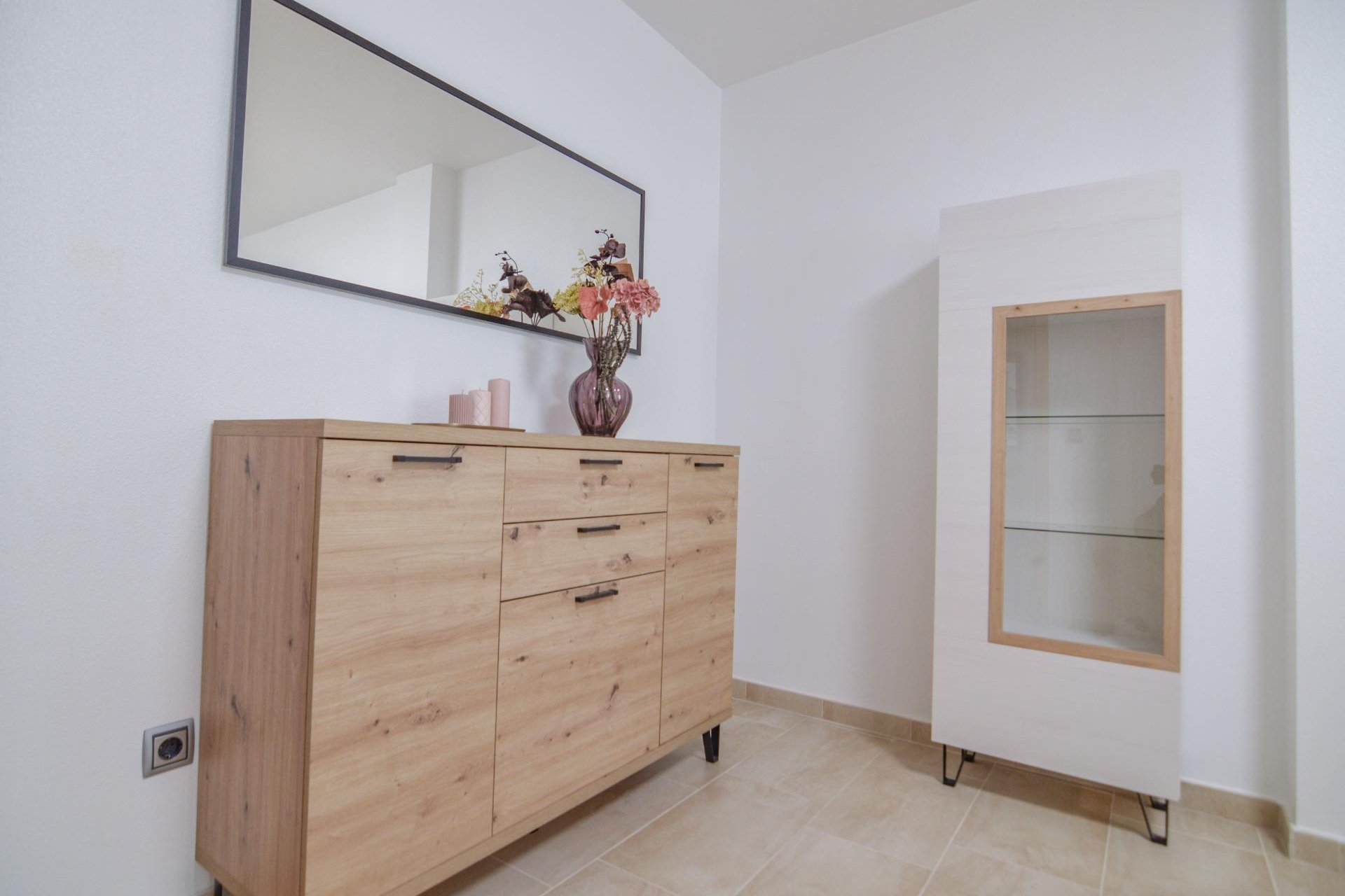 Herverkoop - Appartement -
Torrevieja - Playa del Cura