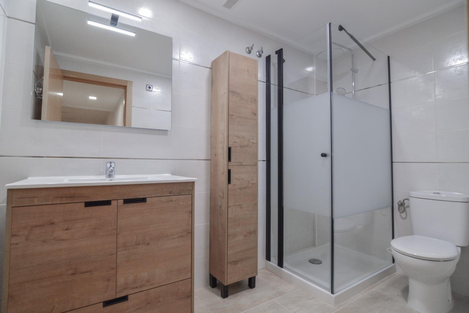 Herverkoop - Appartement -
Torrevieja - Playa del Cura