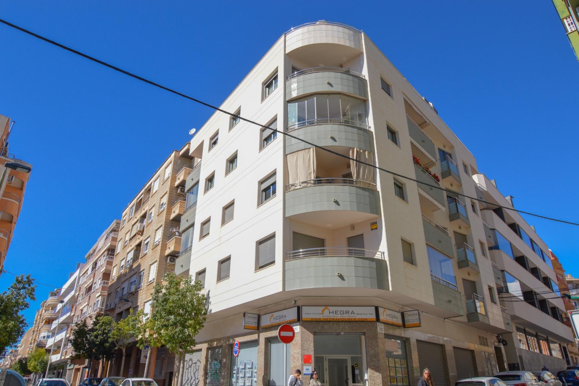 Herverkoop - Appartement -
Torrevieja - Playa del Cura