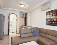 Herverkoop - Appartement -
Torrevieja - Playa del Cura