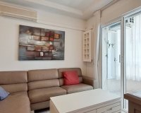 Herverkoop - Appartement -
Torrevieja - Playa del Cura