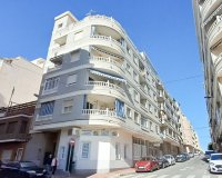 Herverkoop - Appartement -
Torrevieja - Playa del Cura
