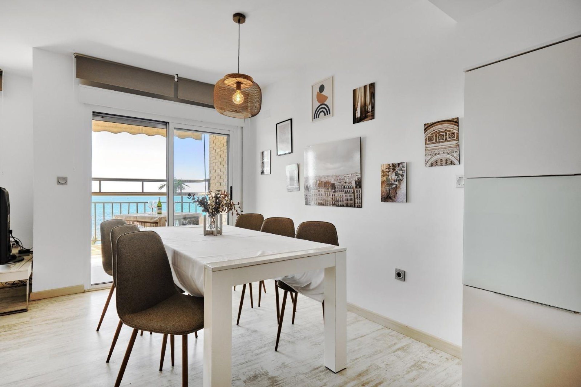 Herverkoop - Appartement -
Torrevieja - Playa del Cura