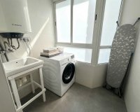 Herverkoop - Appartement -
Torrevieja - Playa del Cura