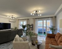 Herverkoop - Appartement -
Torrevieja - Playa del Cura