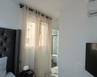 Herverkoop - Appartement -
Torrevieja - Playa del Cura