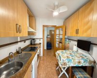 Herverkoop - Appartement -
Torrevieja - Playa del Cura