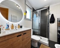 Herverkoop - Appartement -
Torrevieja - Playa del Cura