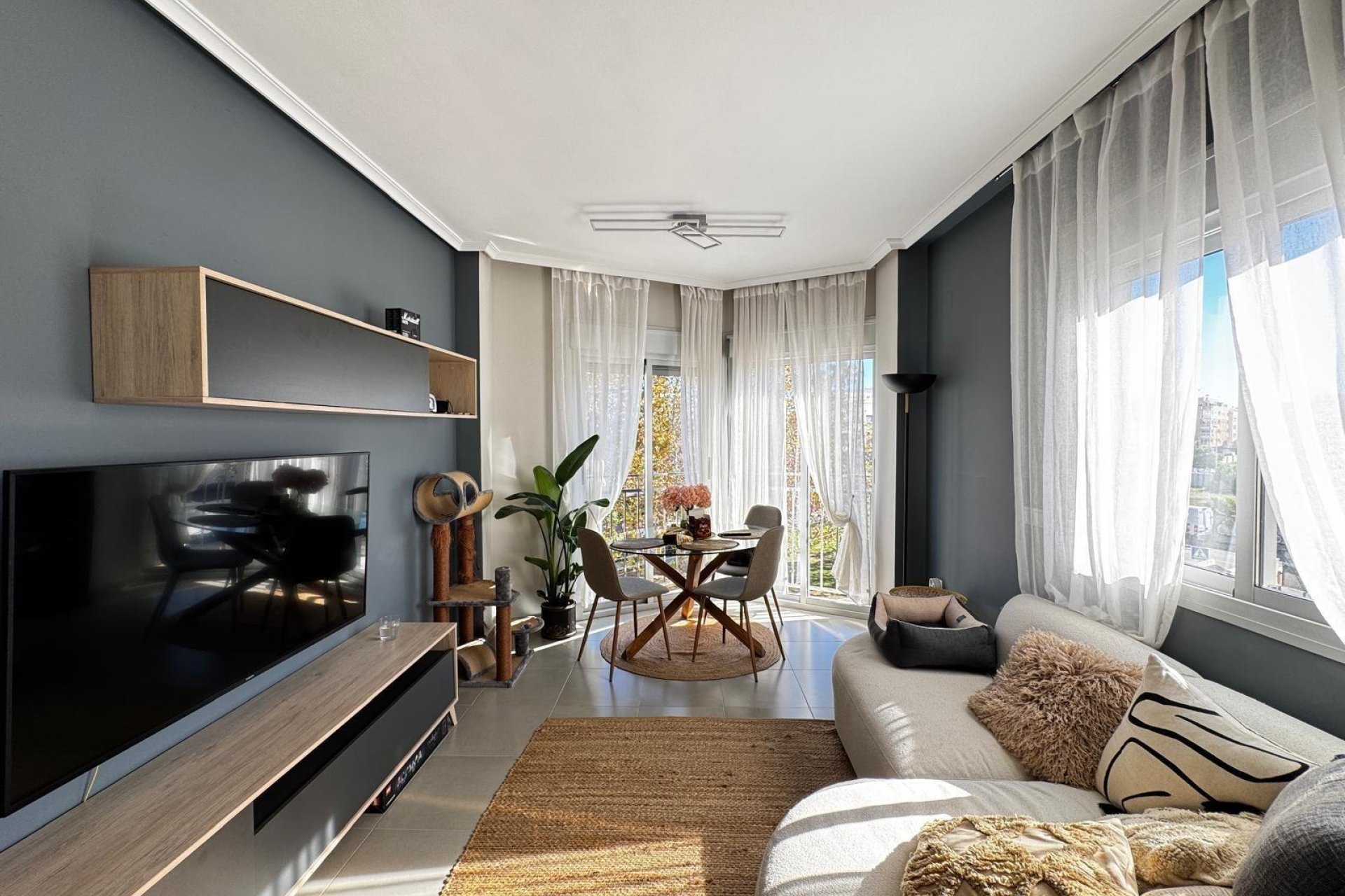 Herverkoop - Appartement -
Torrevieja - Playa del Cura