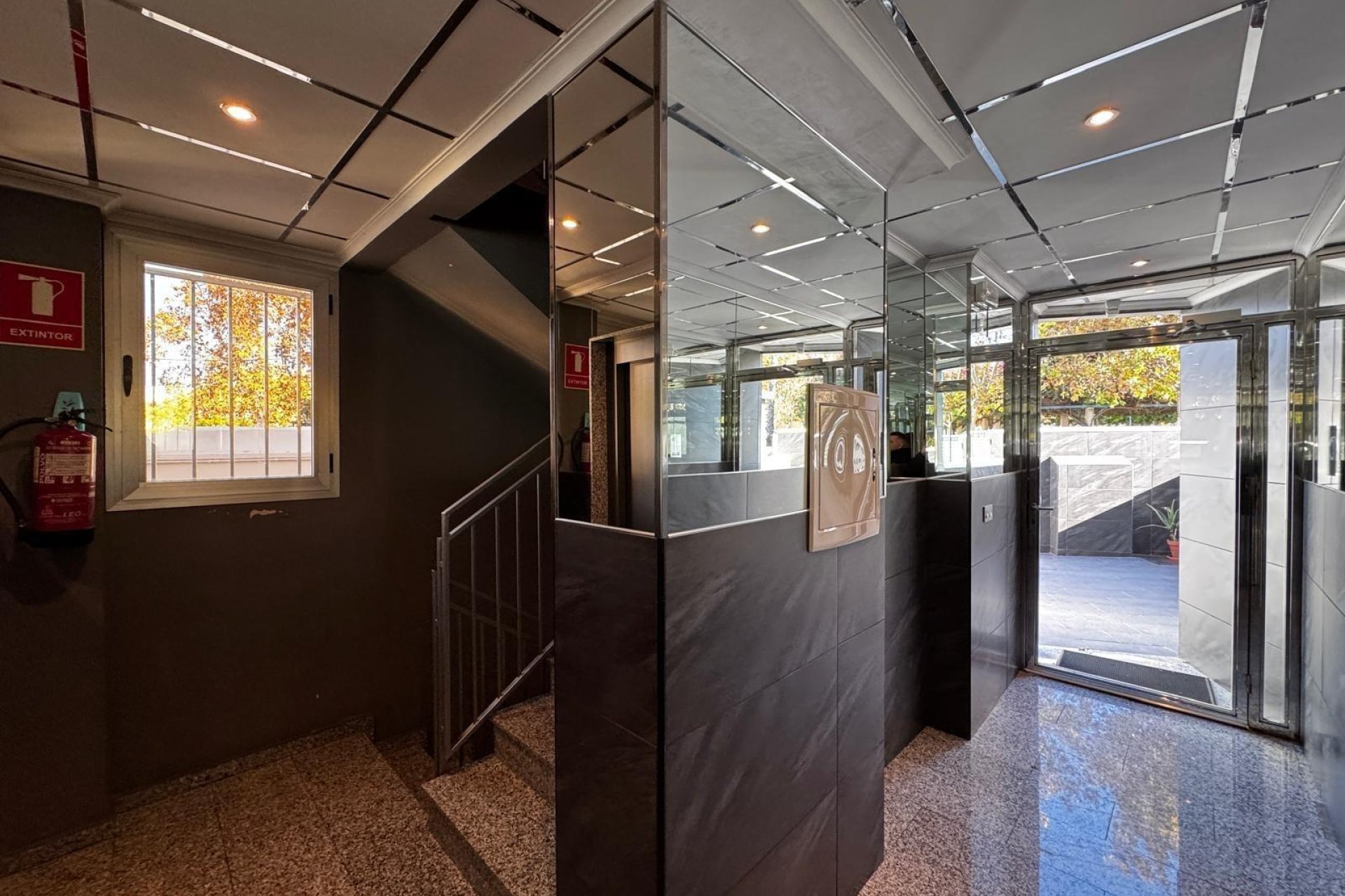 Herverkoop - Appartement -
Torrevieja - Playa del Cura