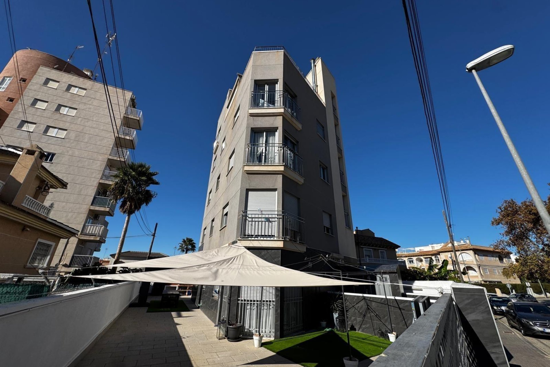 Herverkoop - Appartement -
Torrevieja - Playa del Cura