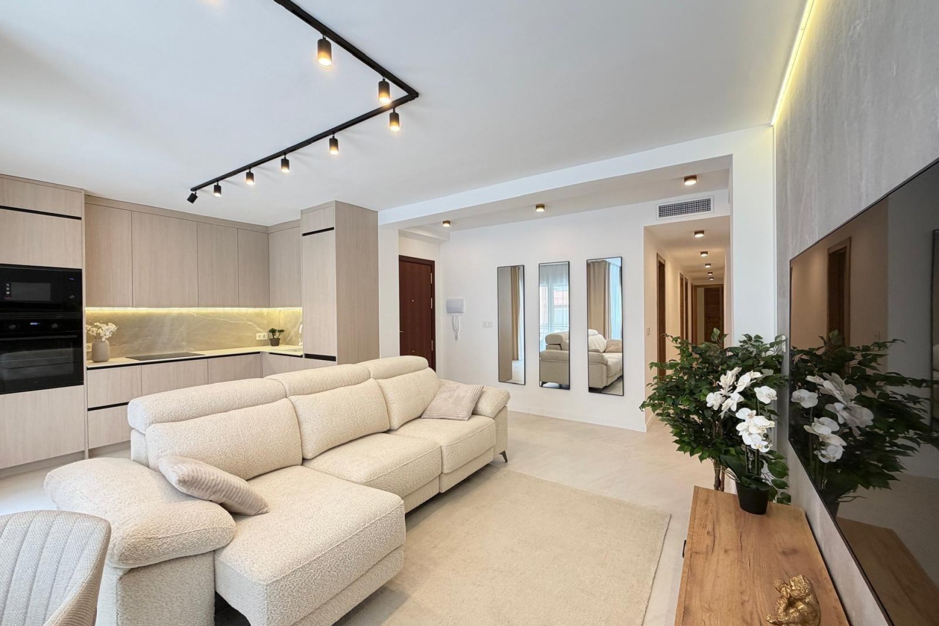 Herverkoop - Appartement -
Torrevieja - Playa del Cura