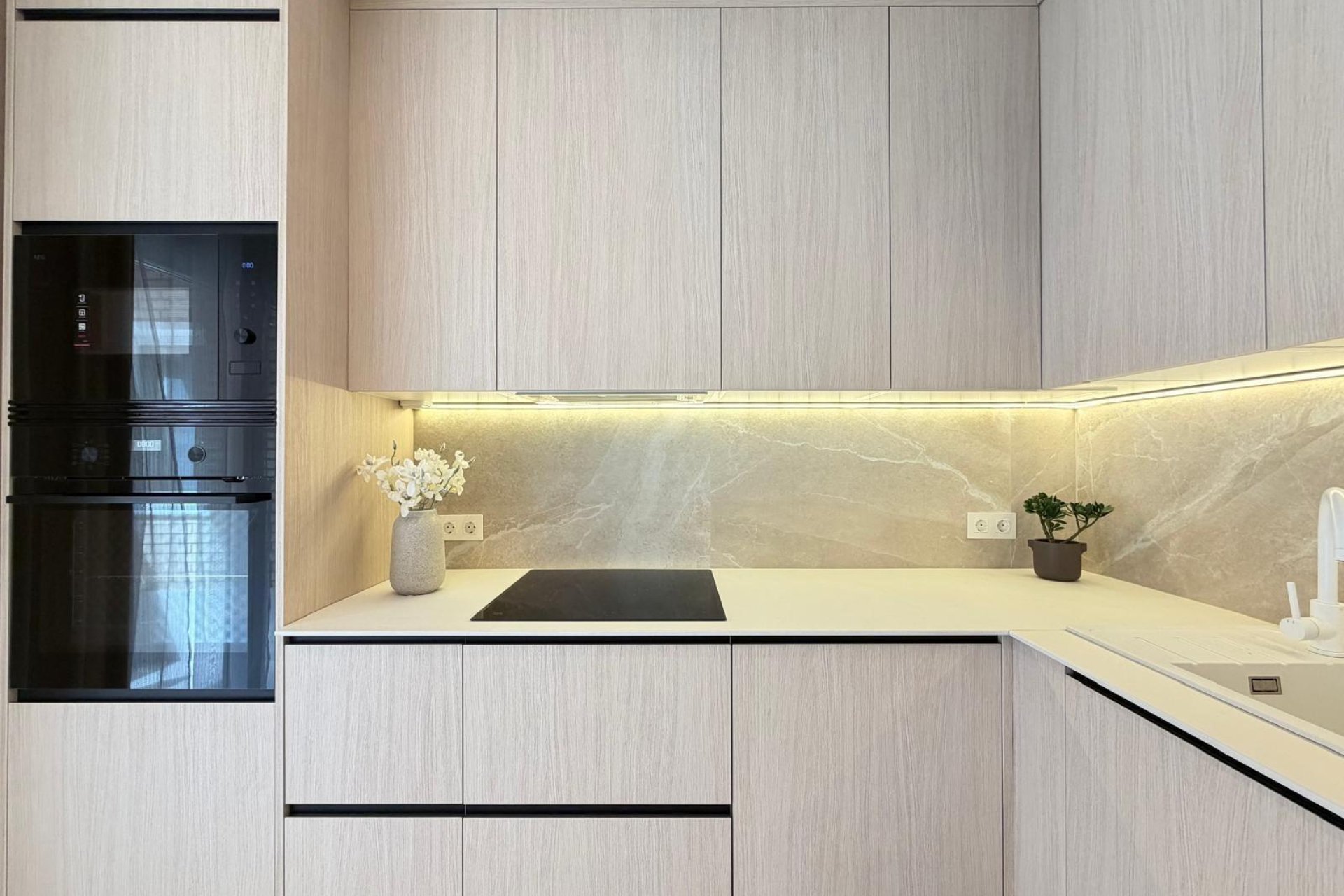 Herverkoop - Appartement -
Torrevieja - Playa del Cura