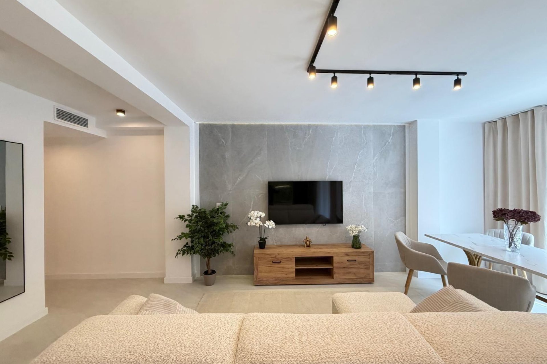 Herverkoop - Appartement -
Torrevieja - Playa del Cura