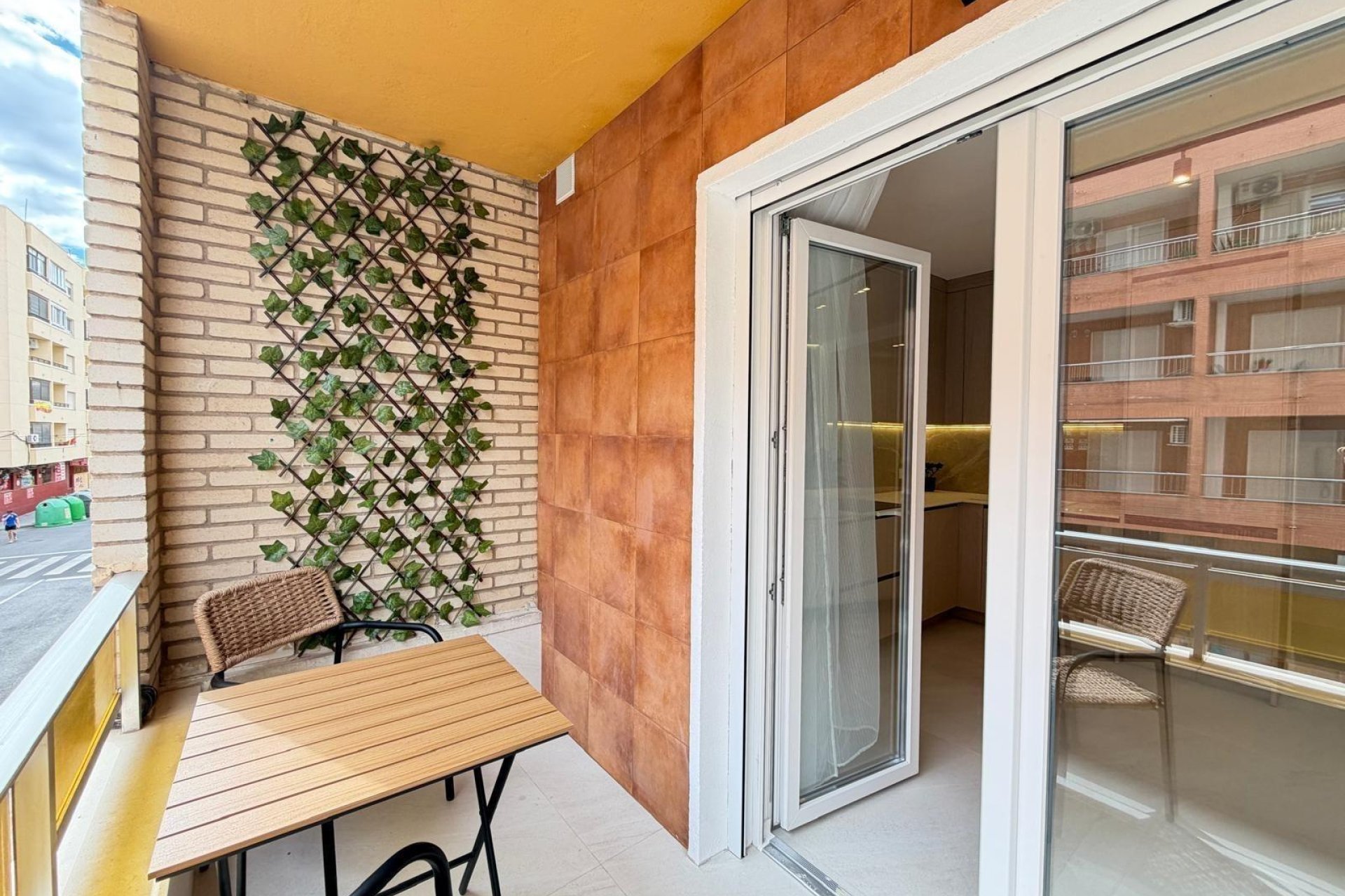 Herverkoop - Appartement -
Torrevieja - Playa del Cura