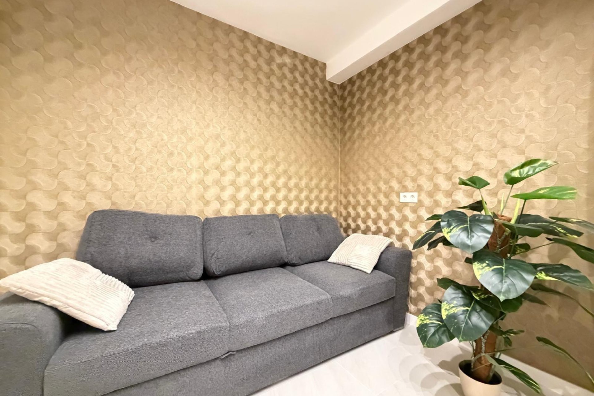 Herverkoop - Appartement -
Torrevieja - Playa del Cura