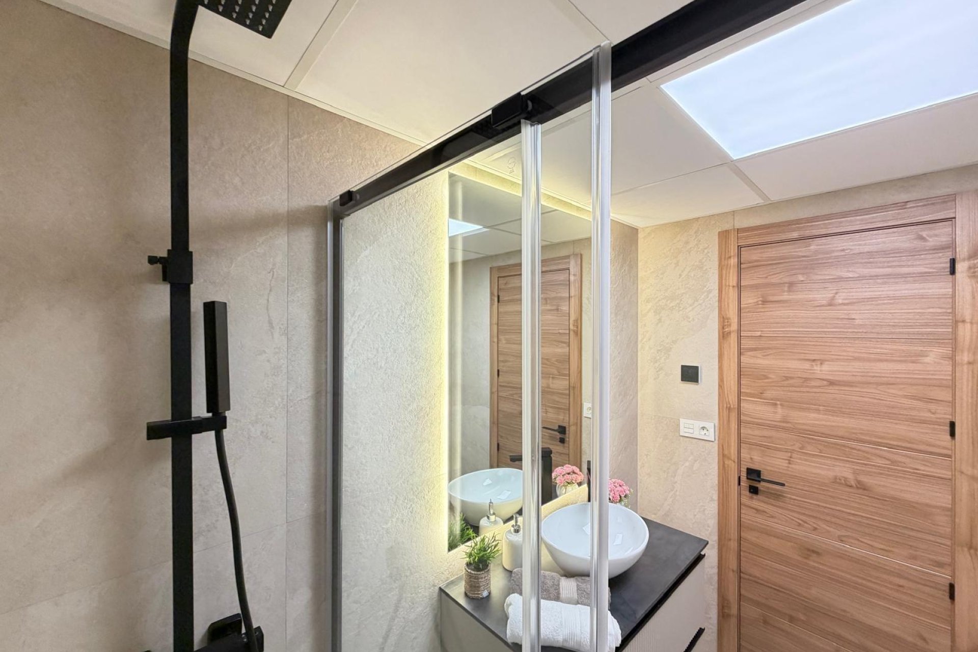 Herverkoop - Appartement -
Torrevieja - Playa del Cura