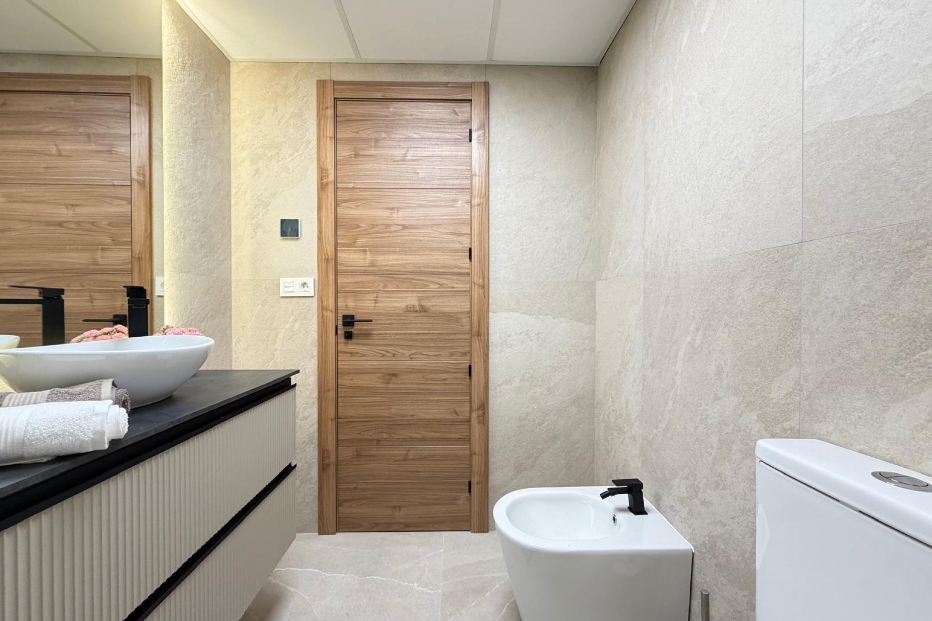 Herverkoop - Appartement -
Torrevieja - Playa del Cura