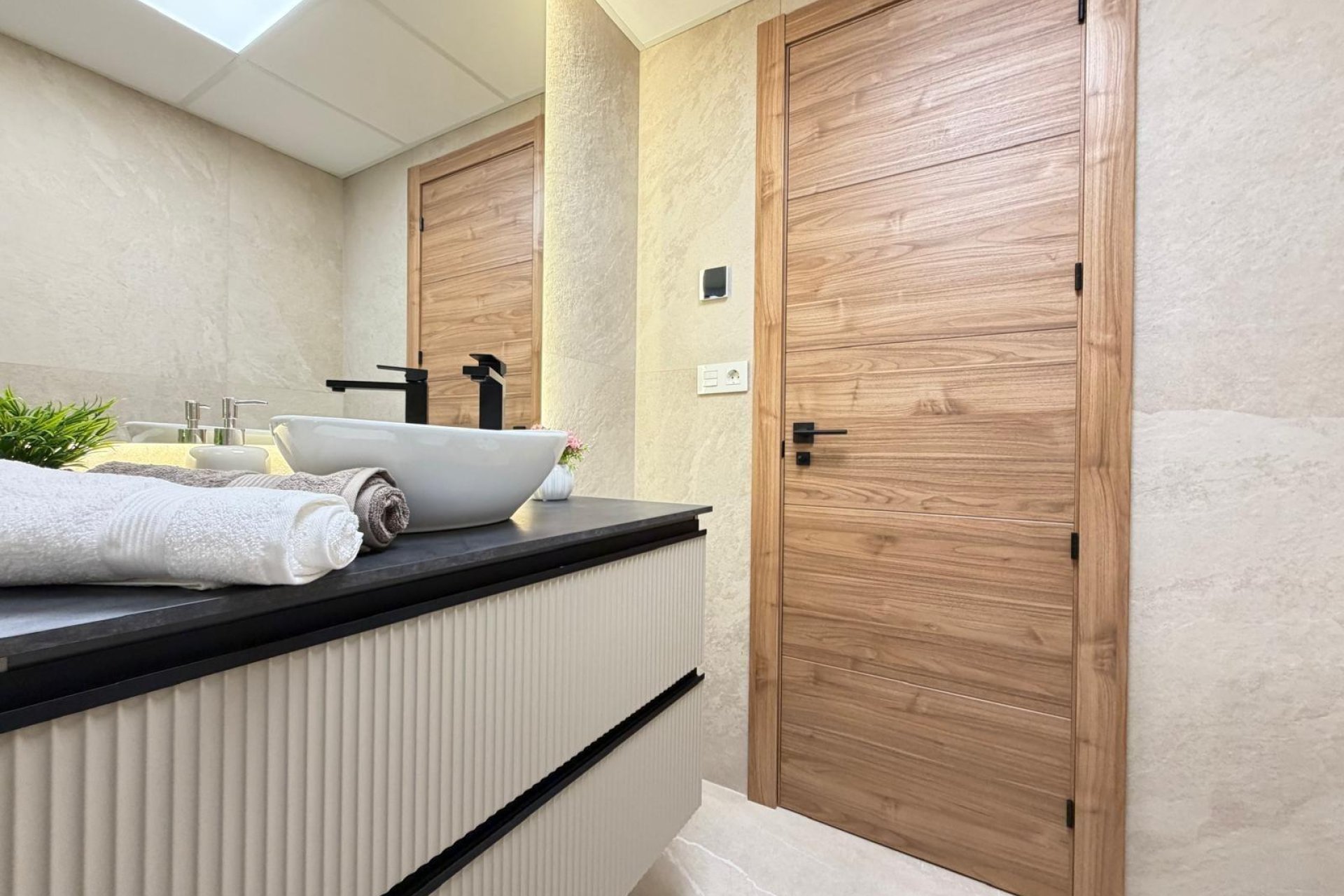 Herverkoop - Appartement -
Torrevieja - Playa del Cura