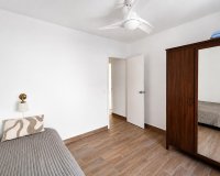 Herverkoop - Appartement -
Torrevieja - Playa del Cura