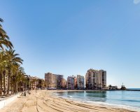Herverkoop - Appartement -
Torrevieja - Playa del Cura