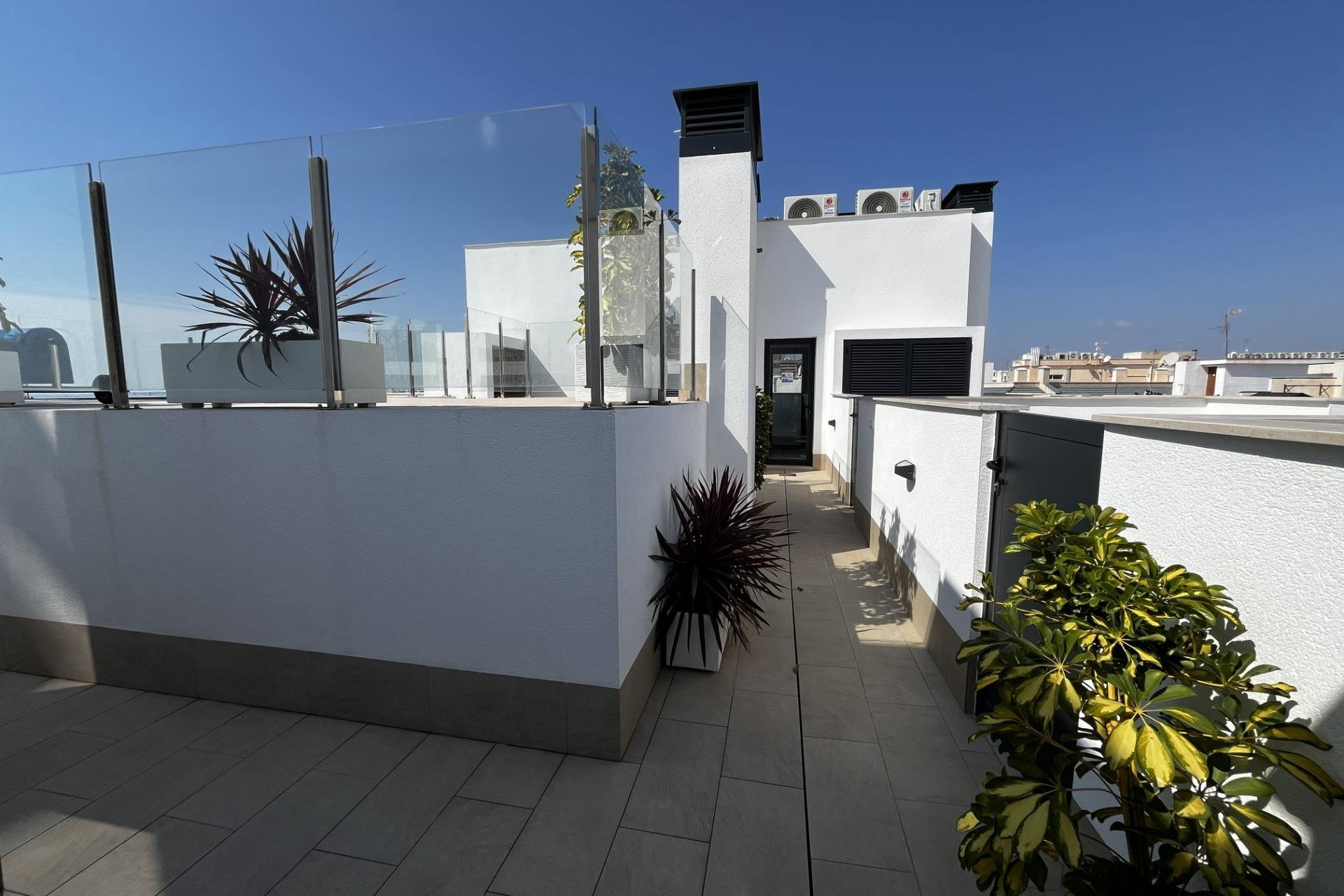 Herverkoop - Appartement -
Torrevieja - Playa del Cura