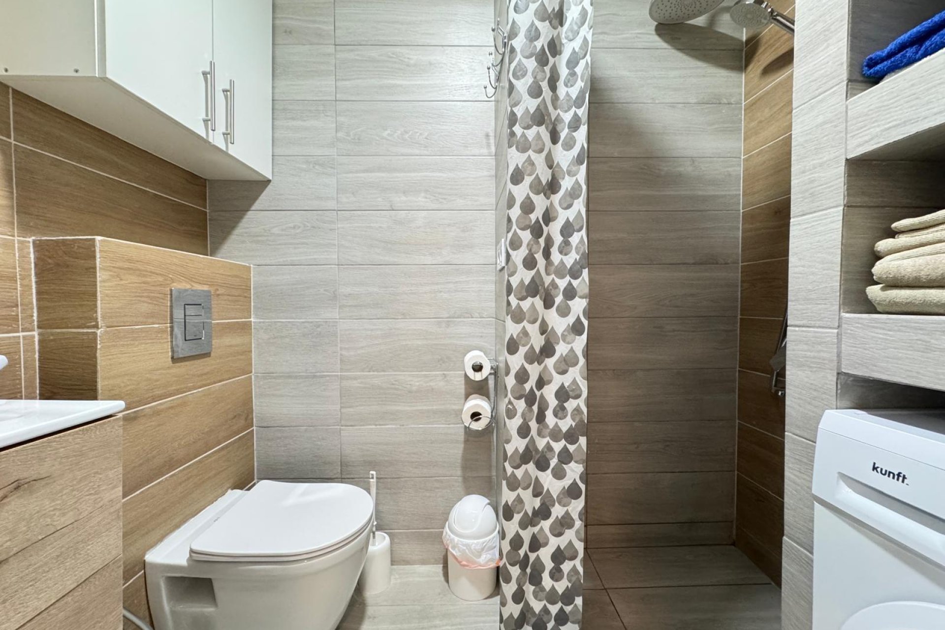 Herverkoop - Appartement -
Torrevieja - Playa del Cura