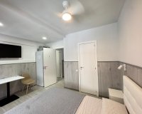 Herverkoop - Appartement -
Torrevieja - Playa del Cura