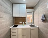 Herverkoop - Appartement -
Torrevieja - Playa del Cura