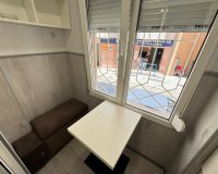 Herverkoop - Appartement -
Torrevieja - Playa del Cura