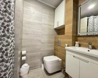 Herverkoop - Appartement -
Torrevieja - Playa del Cura