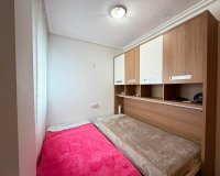 Herverkoop - Appartement -
Torrevieja - Playa del Cura