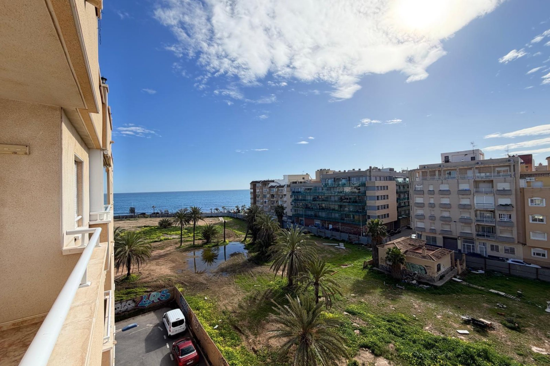 Herverkoop - Appartement -
Torrevieja - Playa del Cura