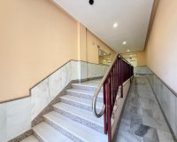 Herverkoop - Appartement -
Torrevieja - Playa del Cura