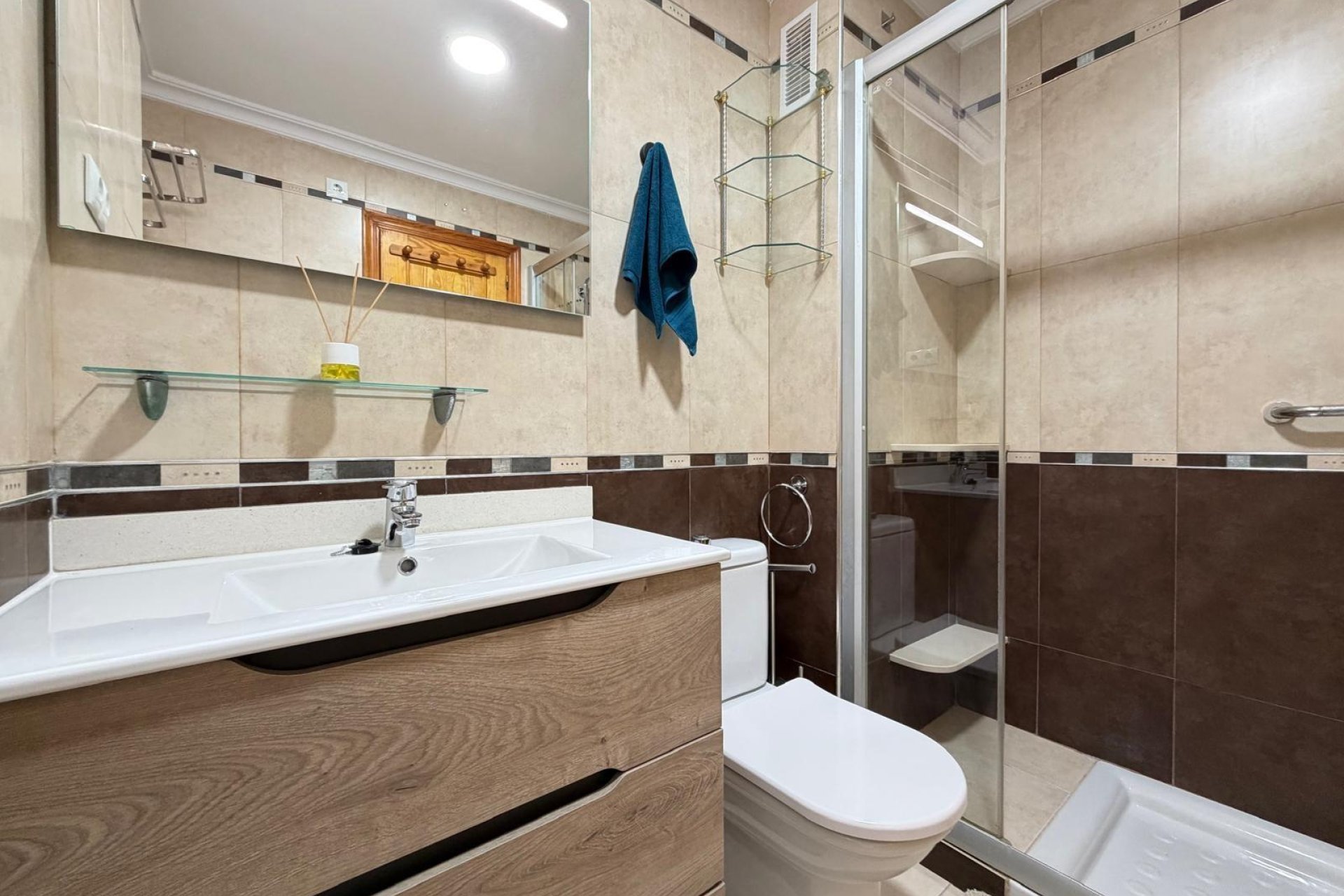 Herverkoop - Appartement -
Torrevieja - Playa del Cura