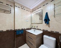 Herverkoop - Appartement -
Torrevieja - Playa del Cura