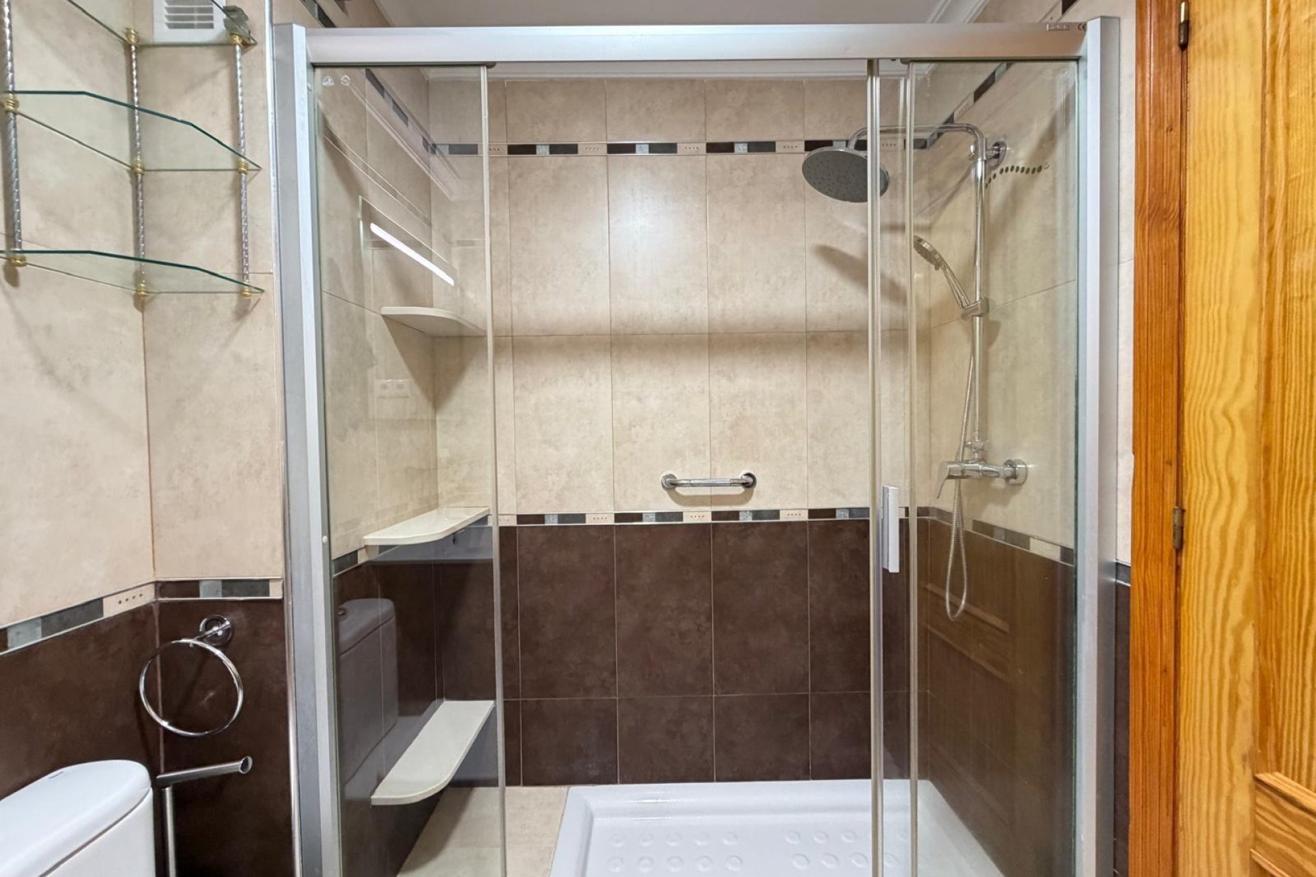 Herverkoop - Appartement -
Torrevieja - Playa del Cura