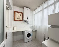 Herverkoop - Appartement -
Torrevieja - Playa del Cura
