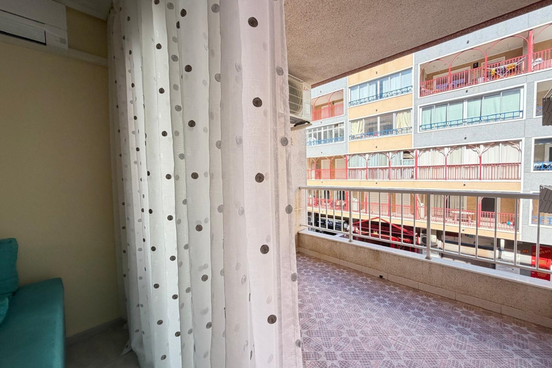 Herverkoop - Appartement -
Torrevieja - Playa del Cura