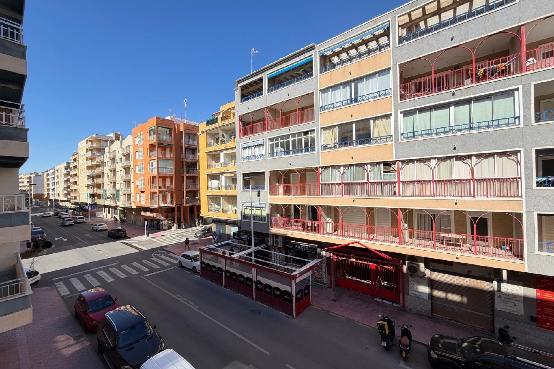 Herverkoop - Appartement -
Torrevieja - Playa del Cura
