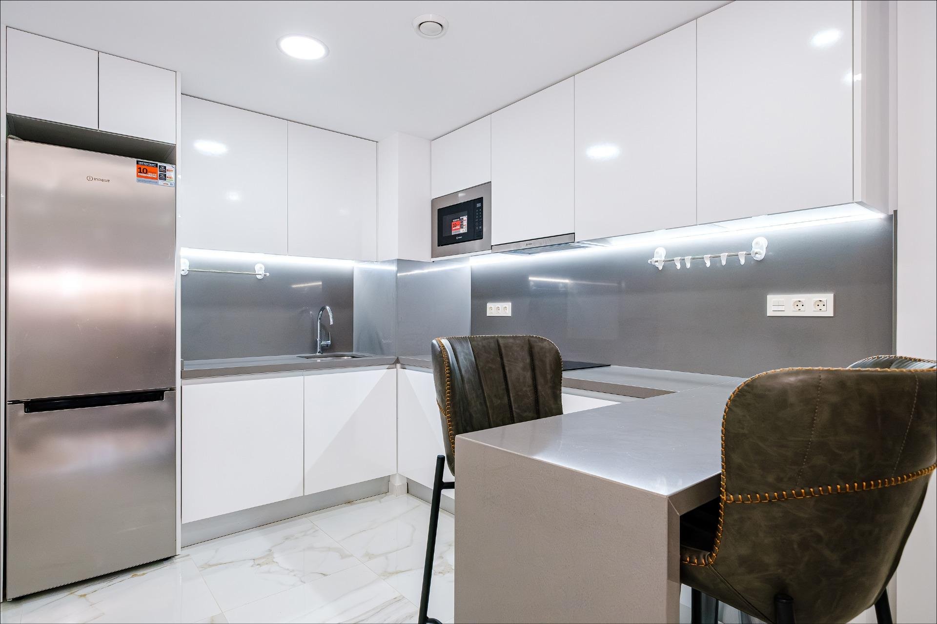 Herverkoop - Appartement -
Torrevieja - Playa del Cura