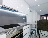 Herverkoop - Appartement -
Torrevieja - Playa del Cura