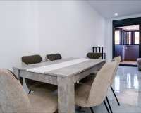 Herverkoop - Appartement -
Torrevieja - Playa del Cura