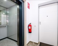 Herverkoop - Appartement -
Torrevieja - Playa del Cura