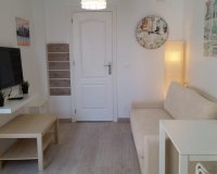 Herverkoop - Appartement -
Torrevieja - Playa del Cura